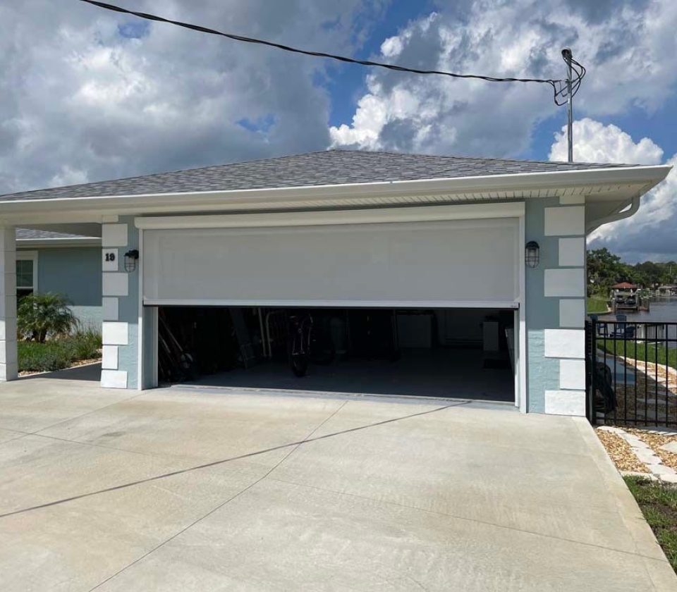 Motorized Retractable Screens Foley Alabama